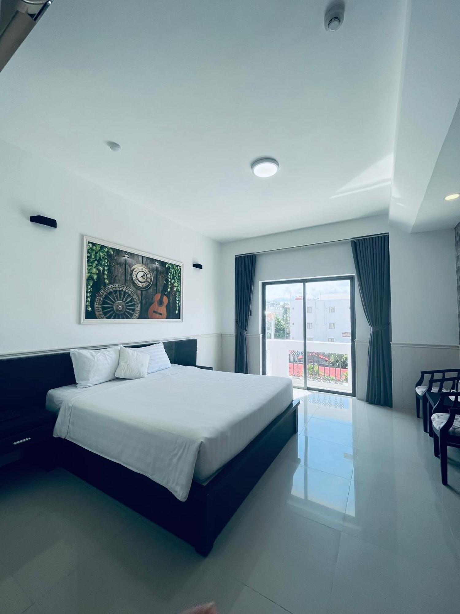 Levan Hotel Phu Quoc Exterior photo
